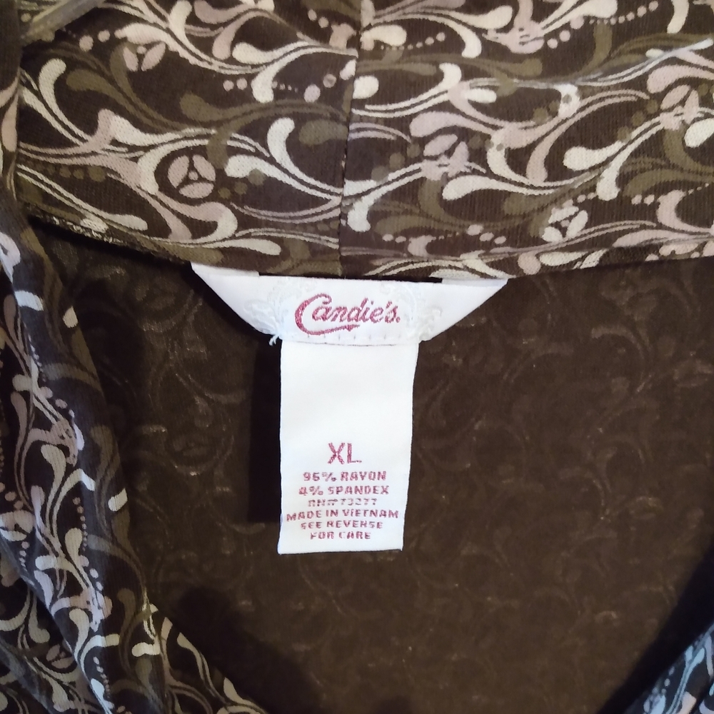 Blouse - Picture 2 of 3